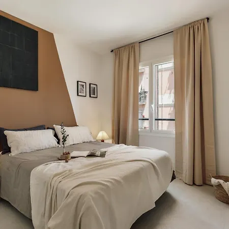 Gandoc - 3 Bedrooms And Terrace In Sants דירה ברצלונה